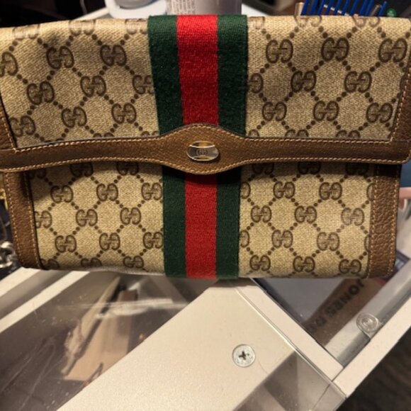 Authentic Gucci Clutch - Vintage - Picture 1 of 4